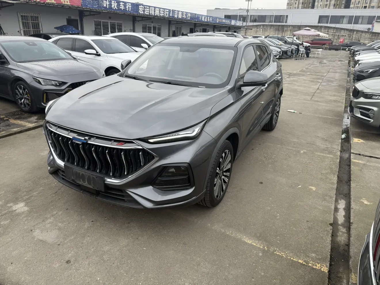 Oshan Changan Auchan X5