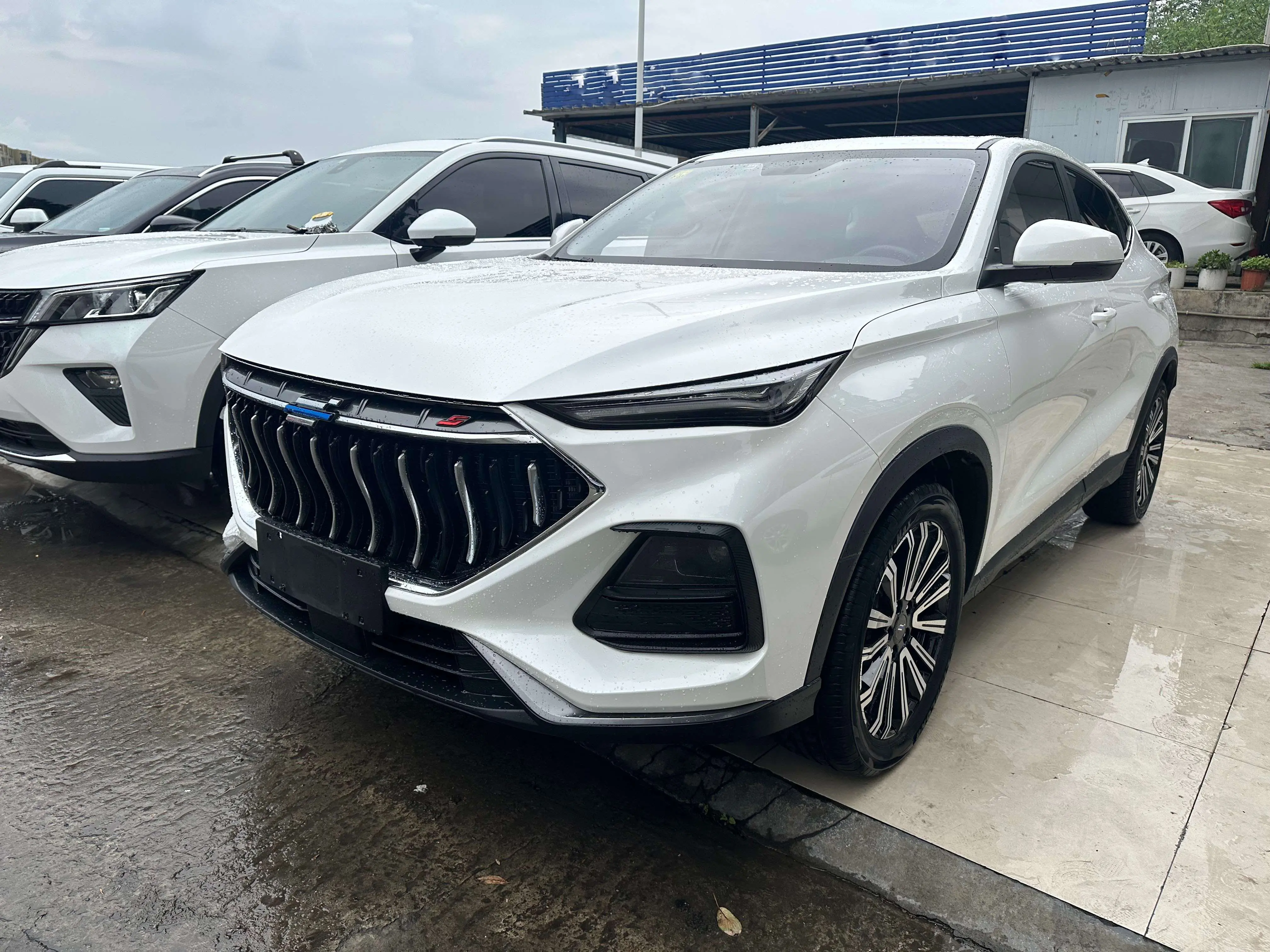 Oshan Changan Auchan X5