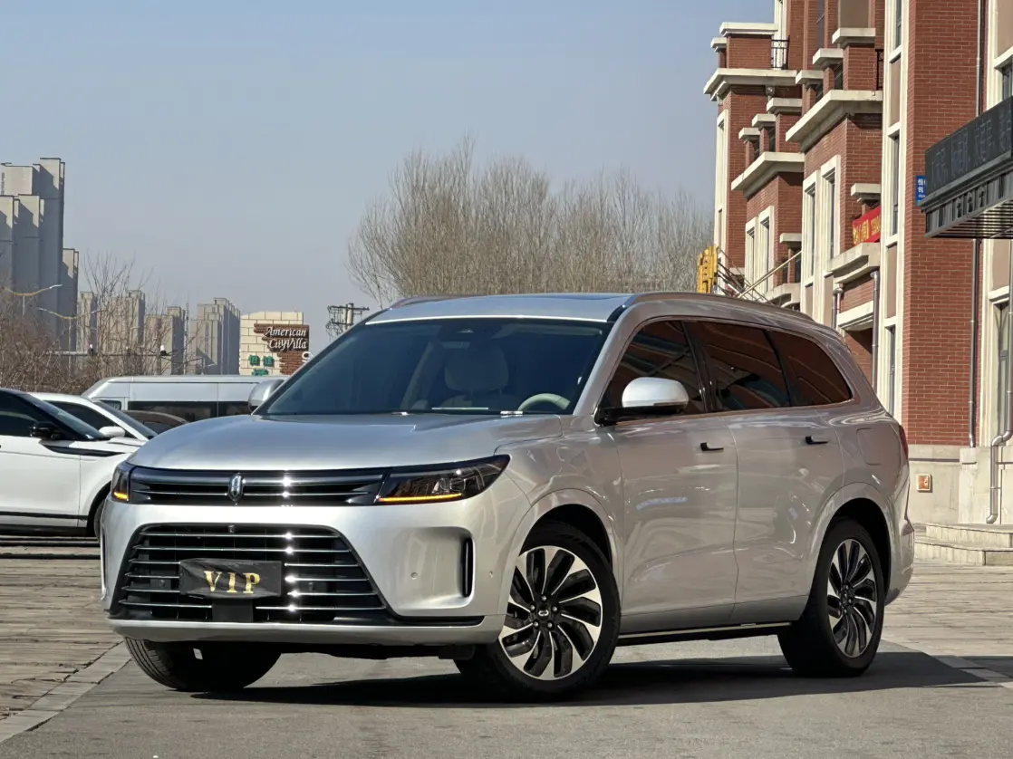 AITO M7