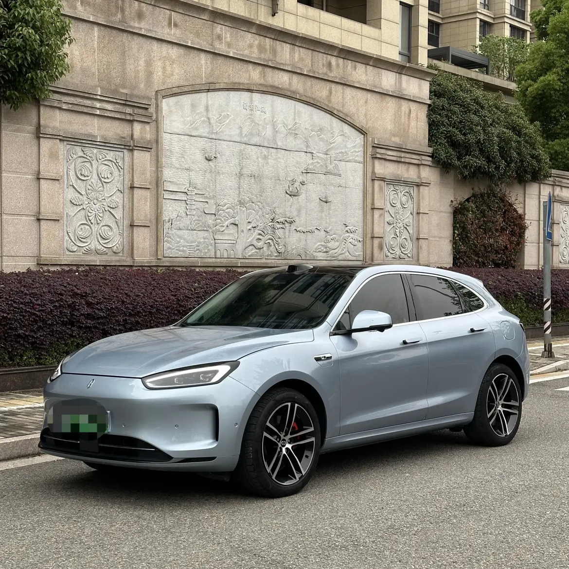 AITO M5