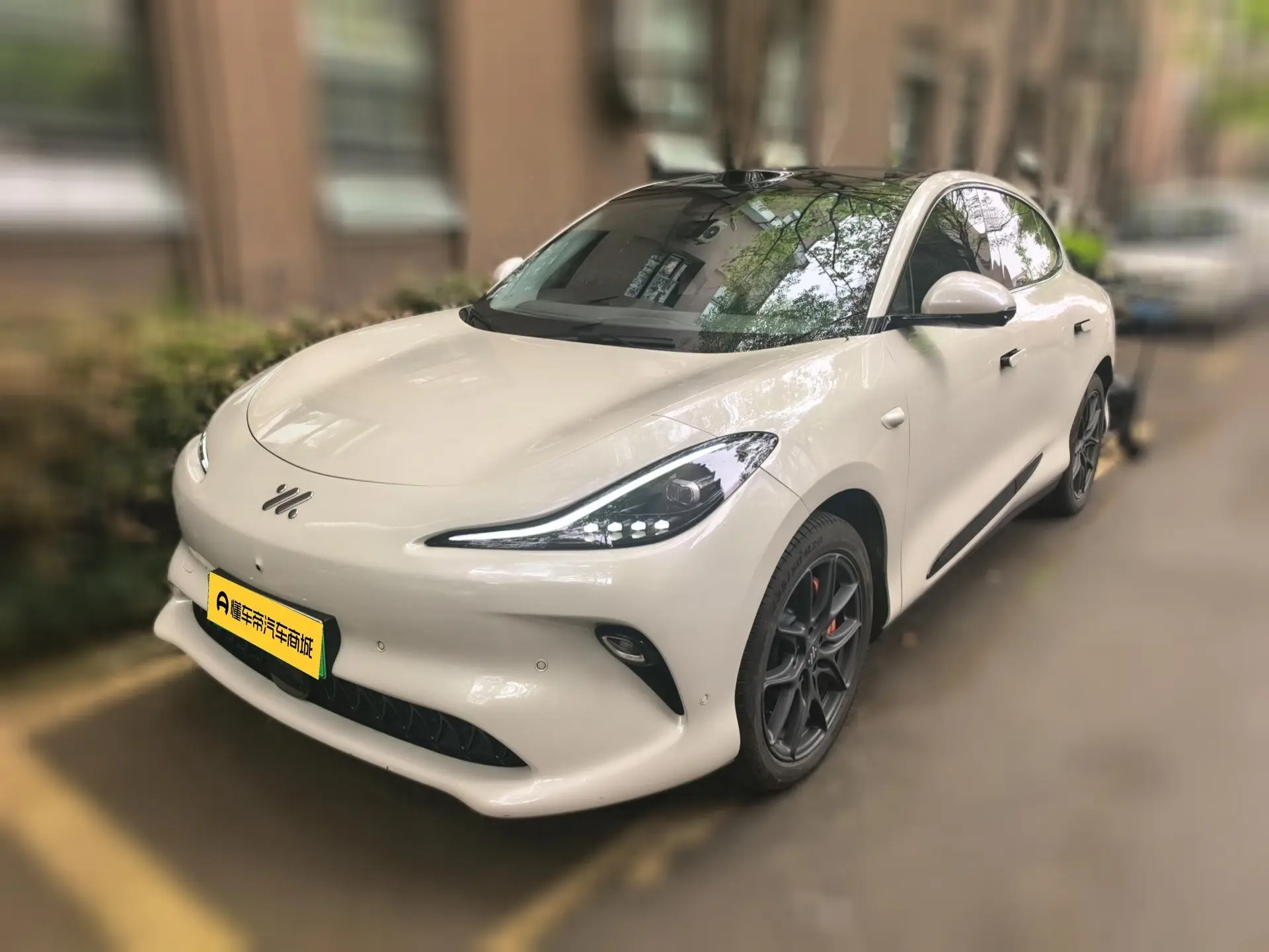 Zhiji LS6
