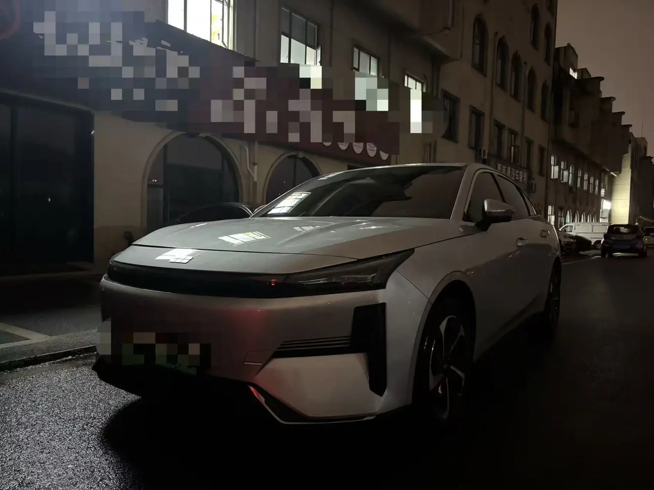 Geely Galaxy L6