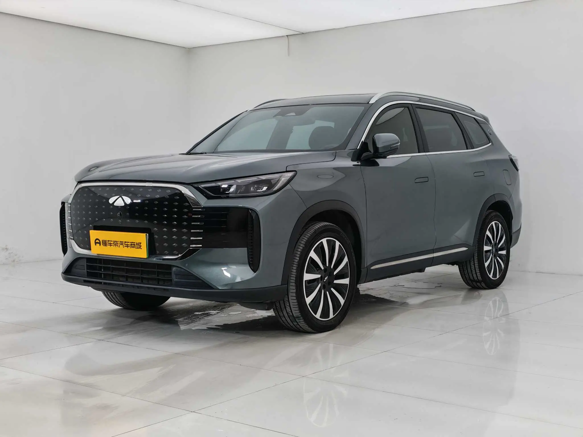 Chery Fengyun T8