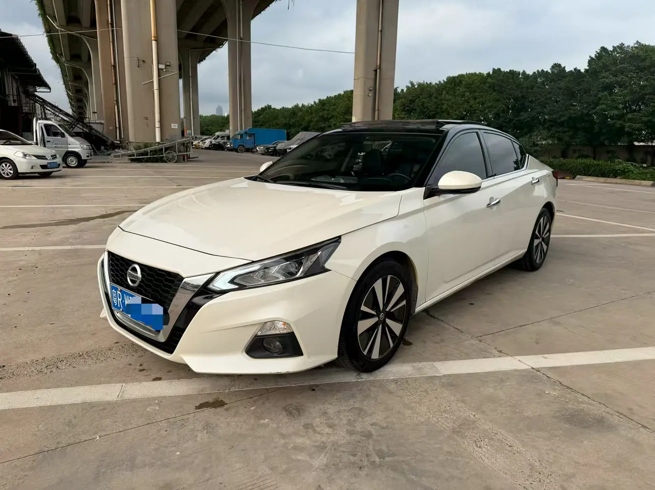 Nissan Altima