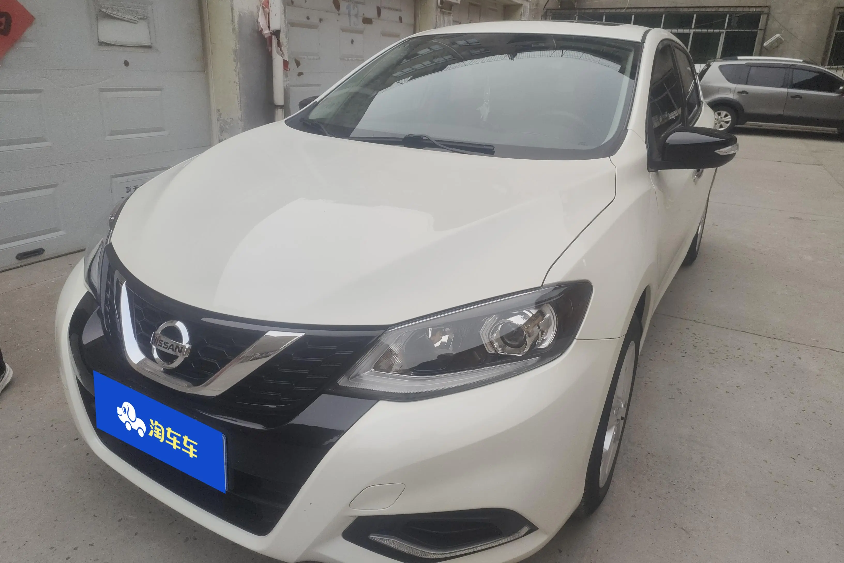 Nissan Tiida