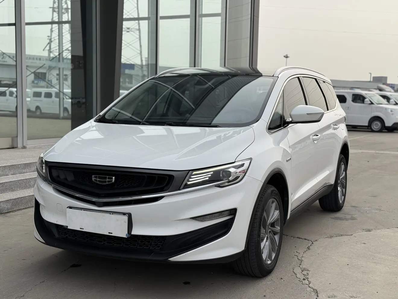Geely Jiaji PHEV