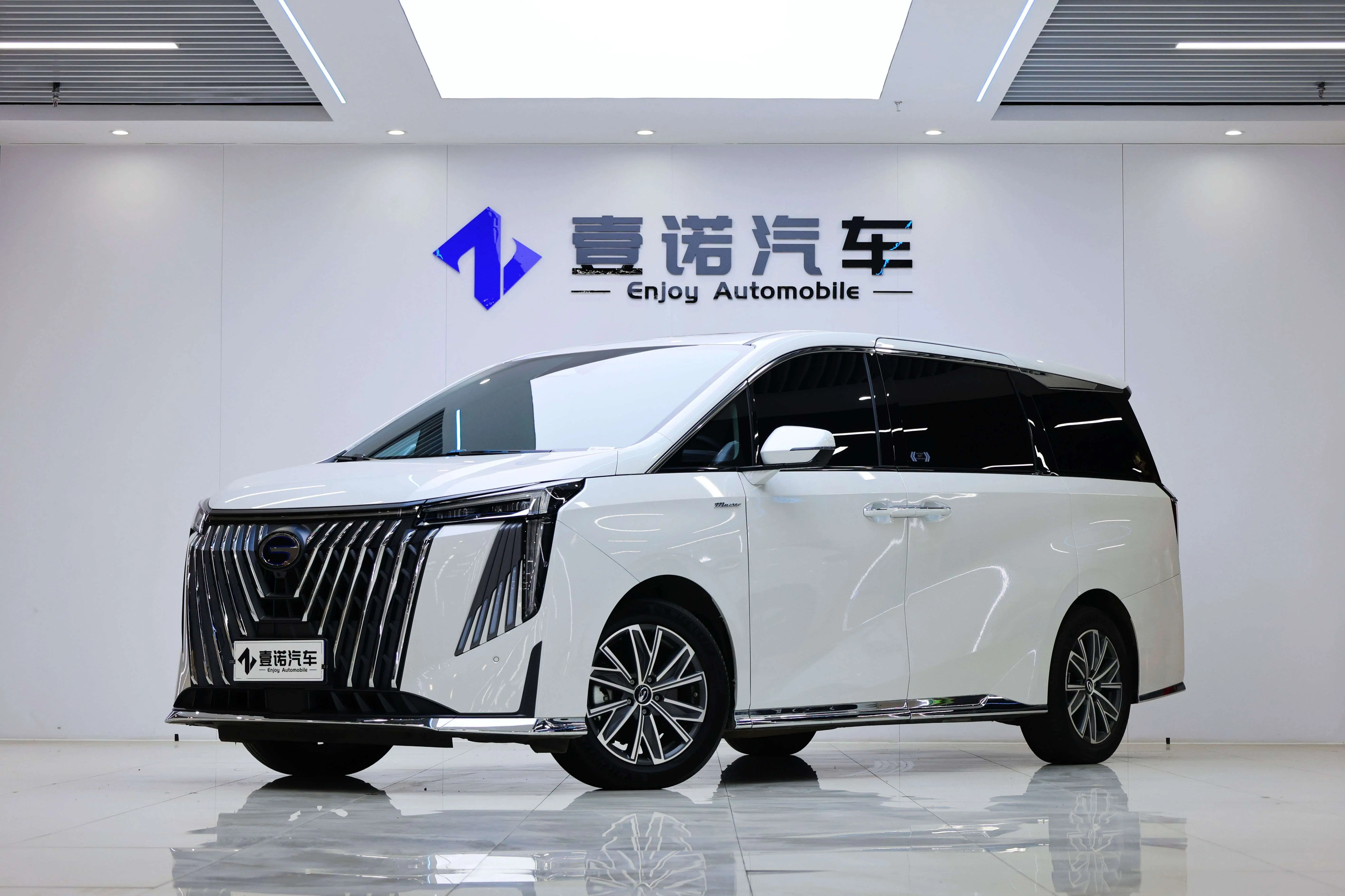 GAC Trumpchi M8