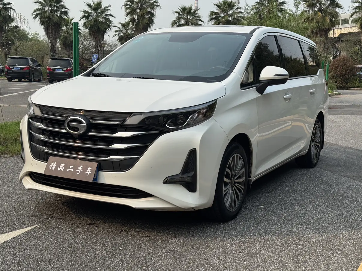 GAC Trumpchi M6