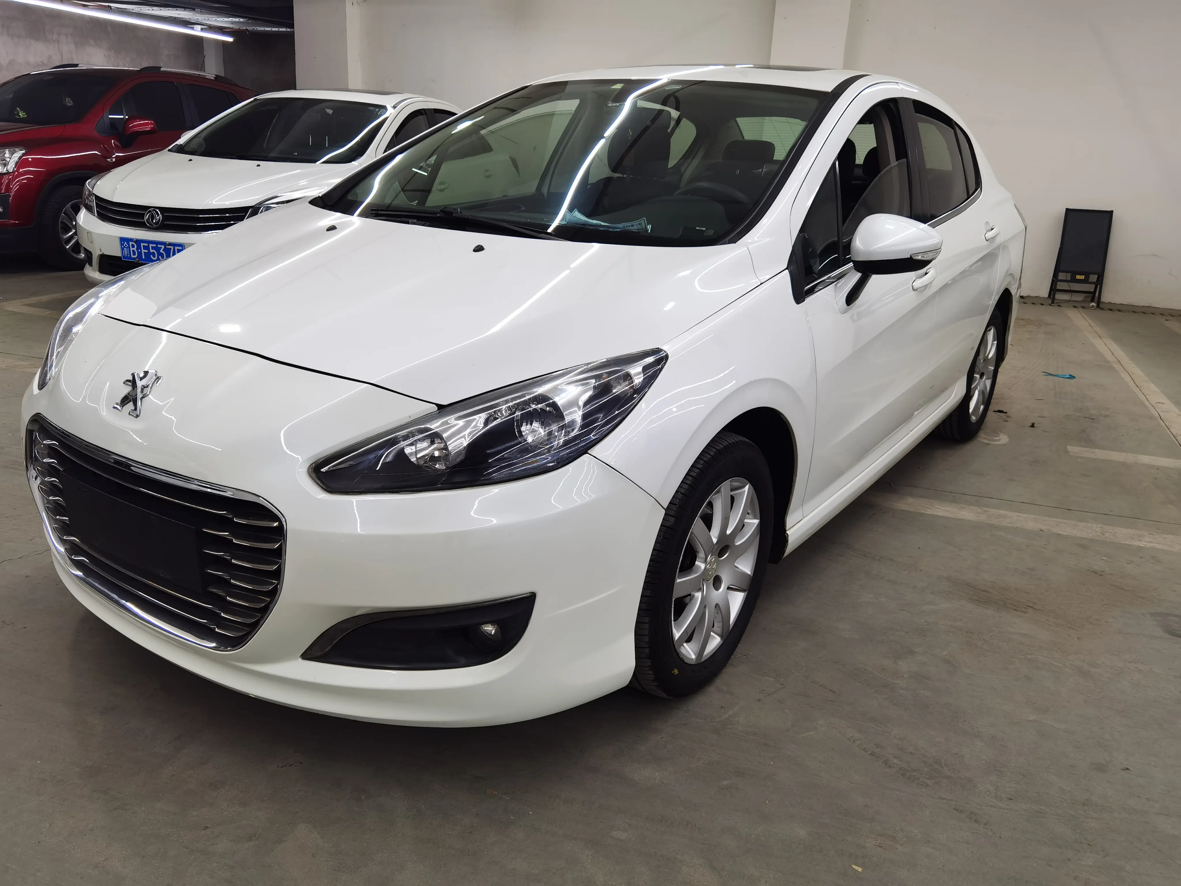 Peugeot 308