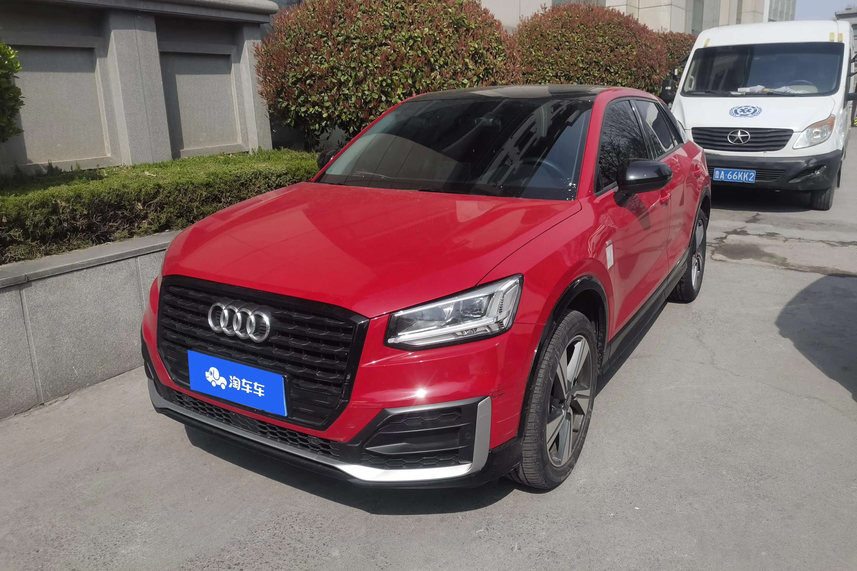 Audi Q2L
