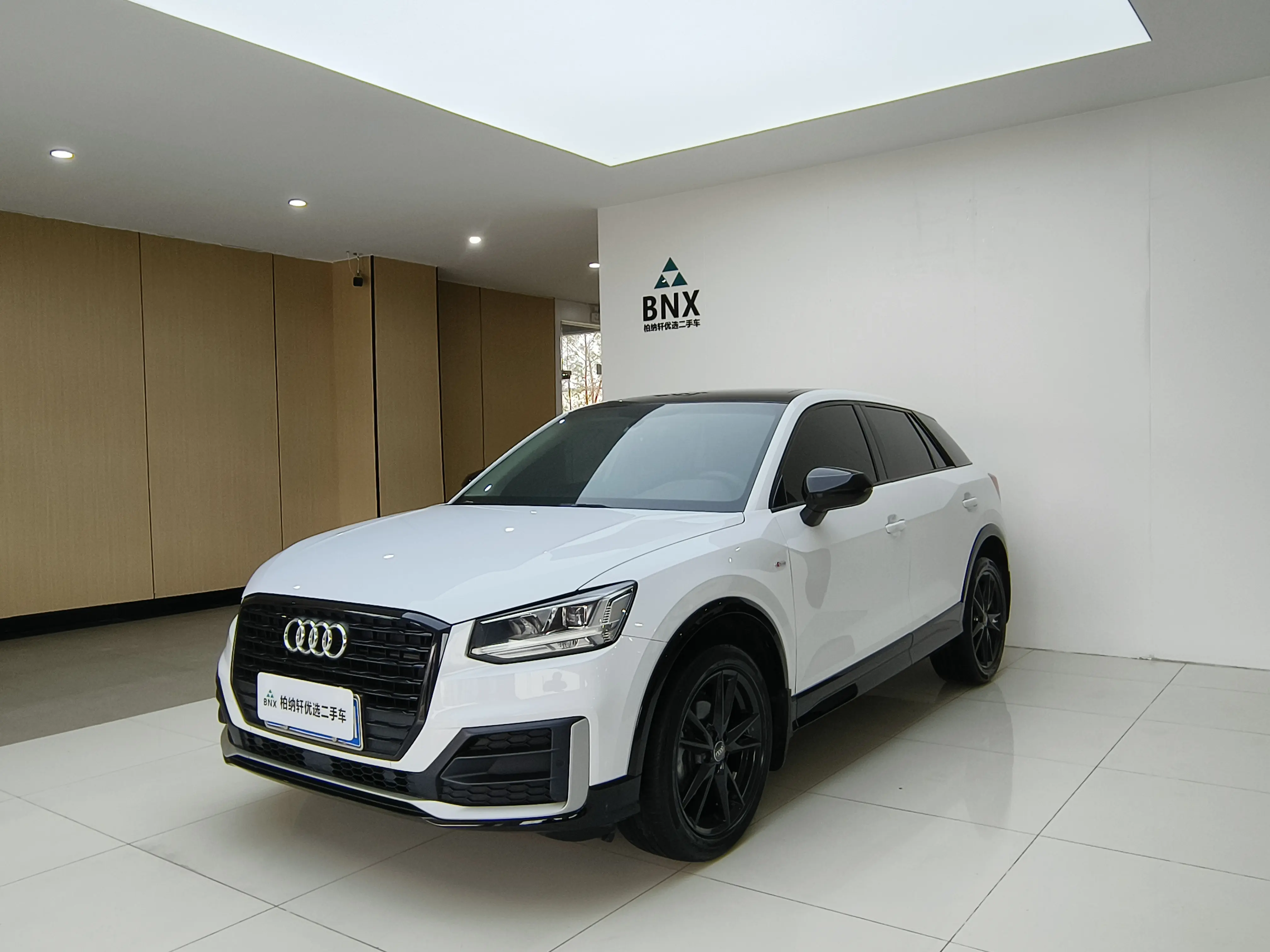 Audi Q2L