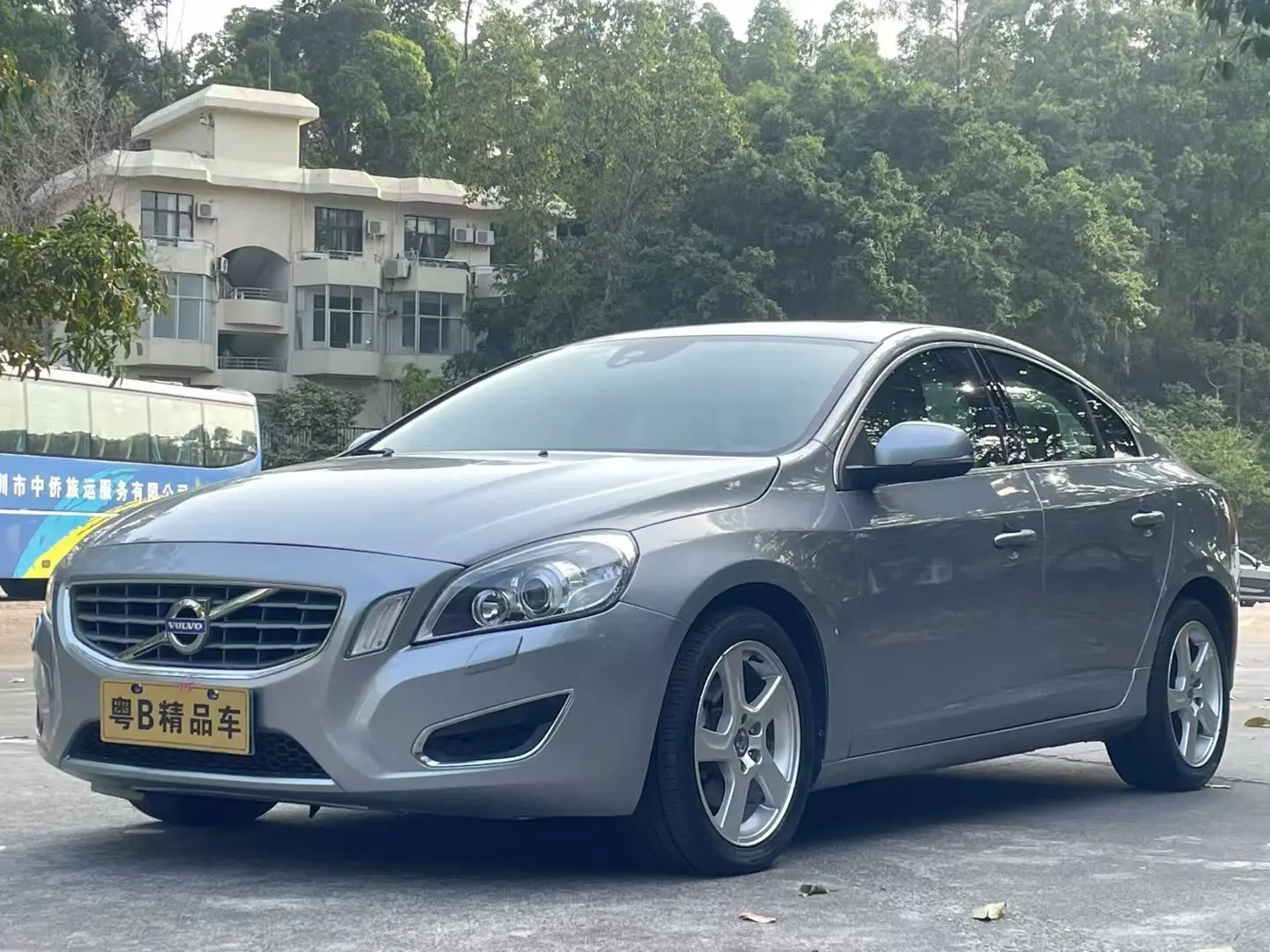 Volvo S60