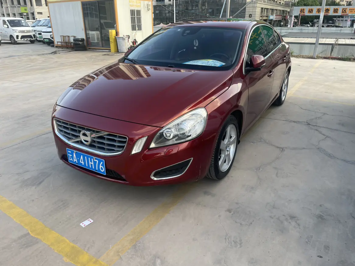 Volvo S60