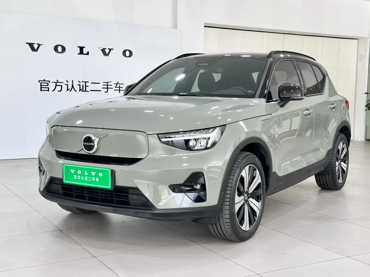 Volvo XC40 EV