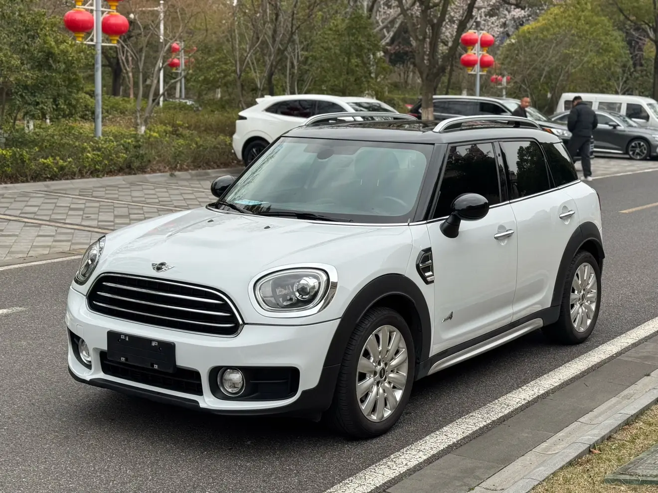 MINI COUNTRYMAN