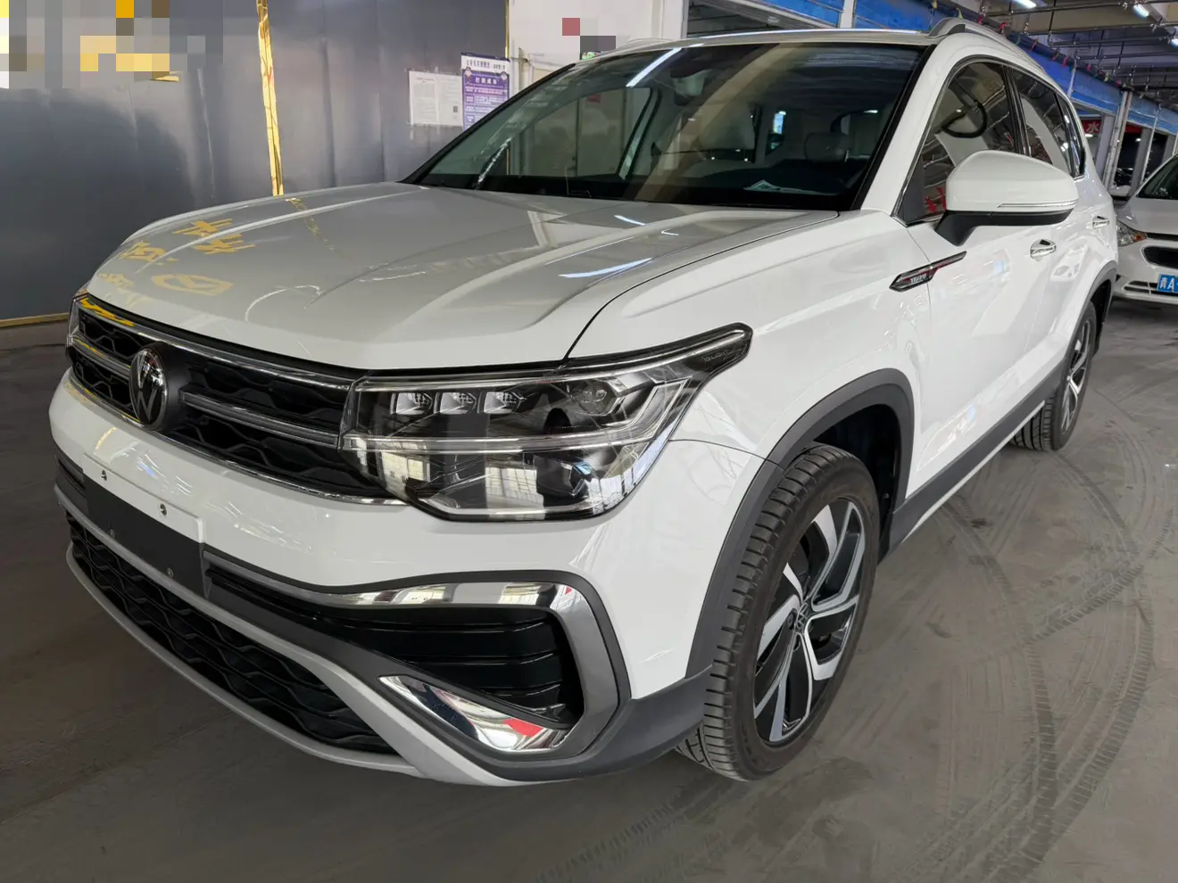 Volkswagen Tharu