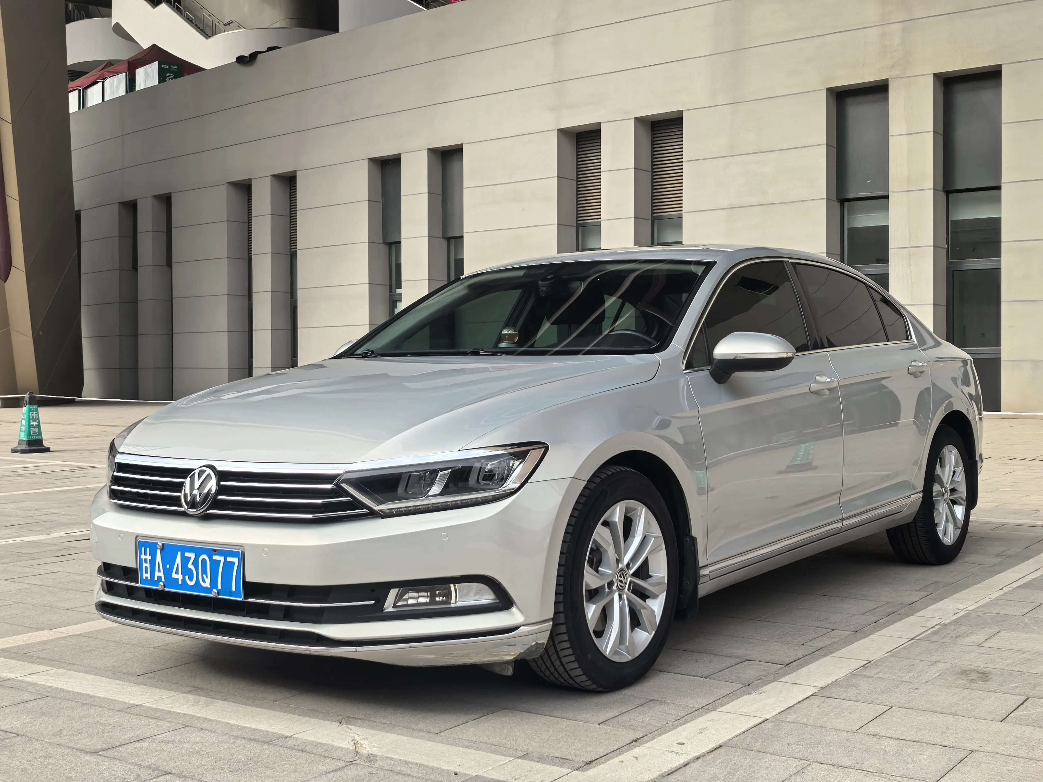 Volkswagen Magotan