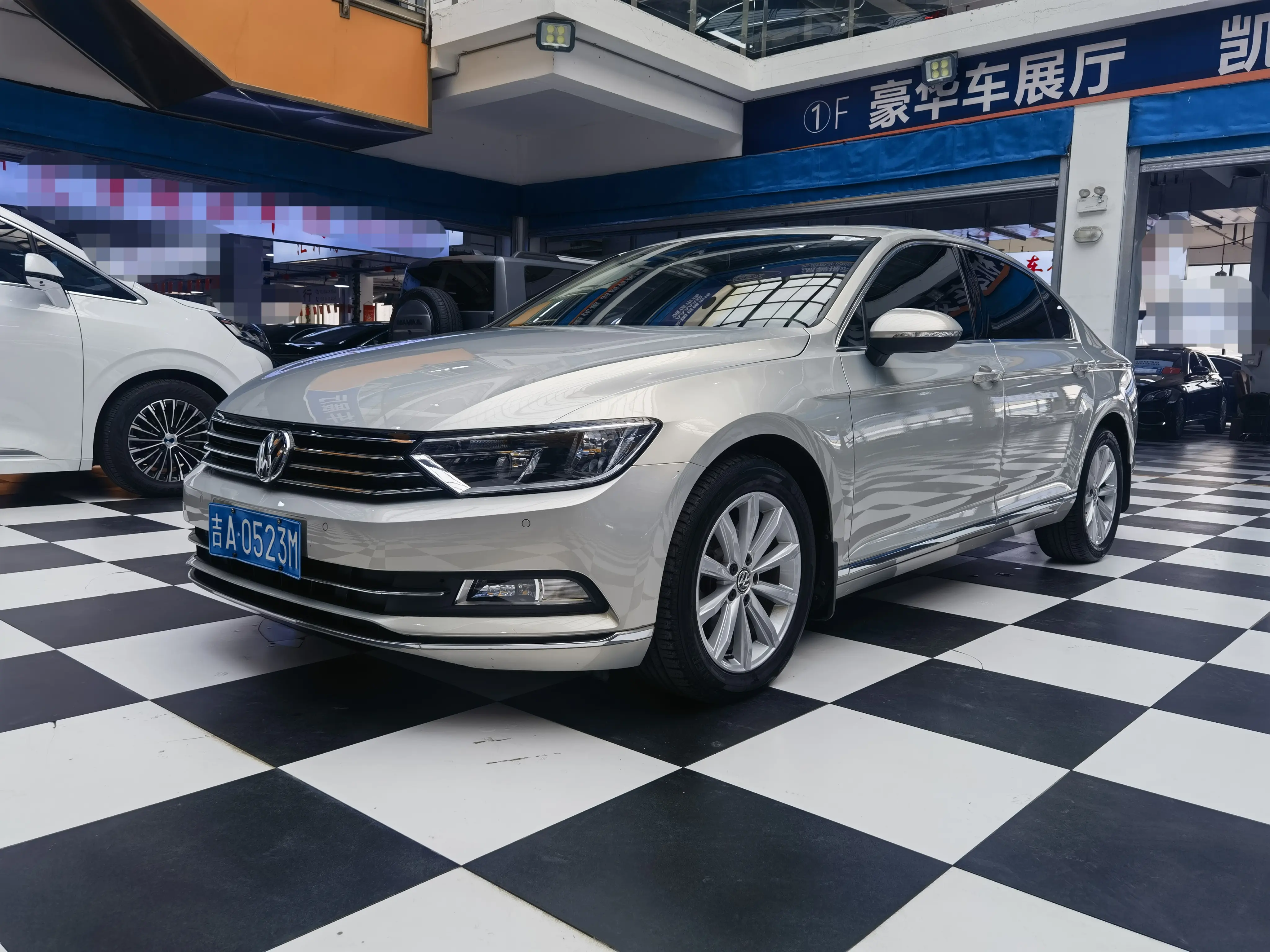 Volkswagen Magotan