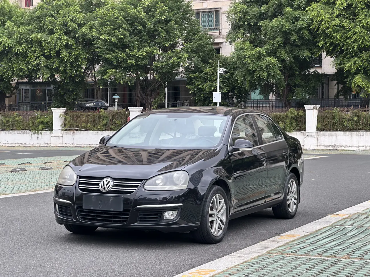 Volkswagen Sagitar