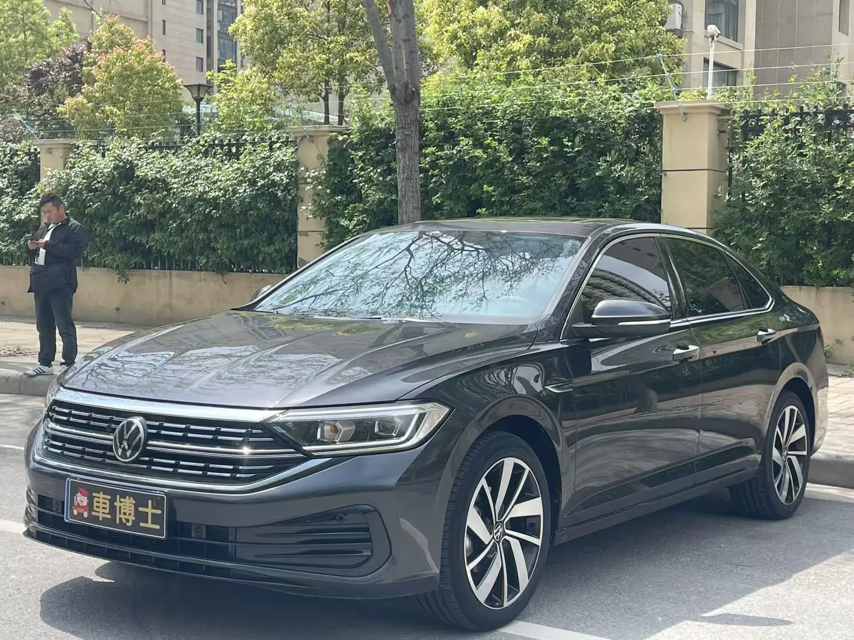 Volkswagen Sagitar