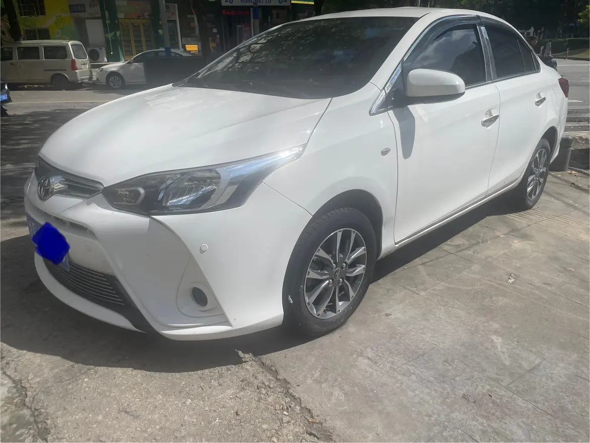 Toyota YARiS L Enjoy