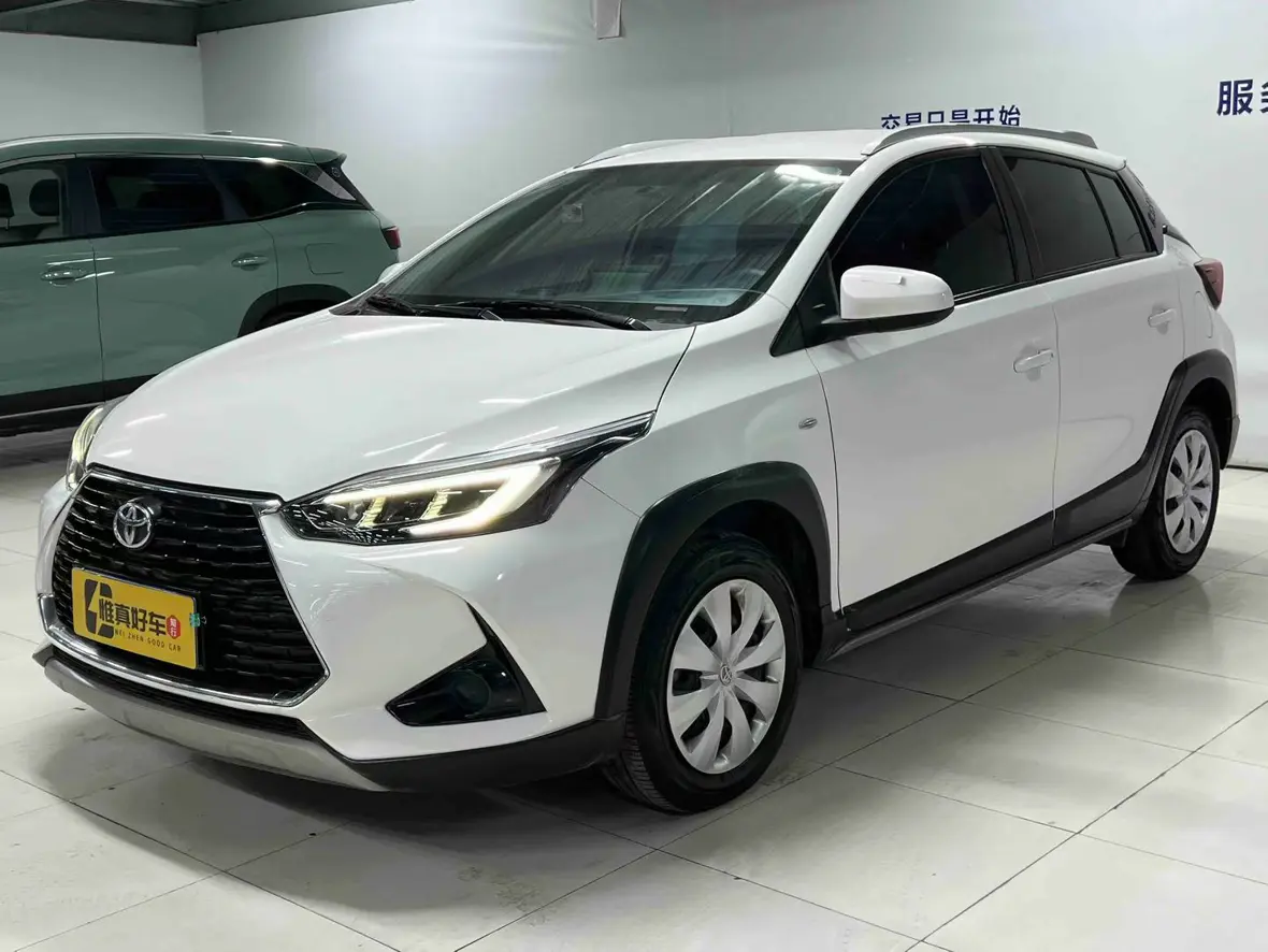 Toyota Yaris L