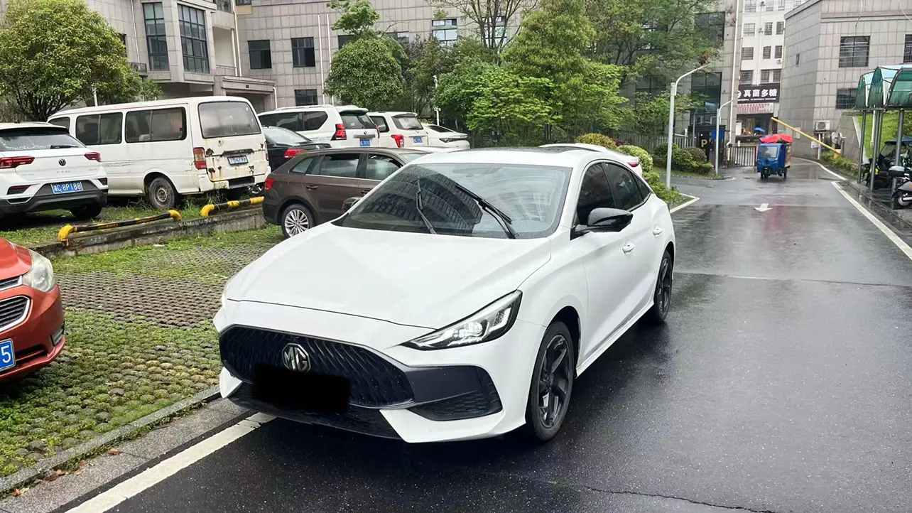 MG 5