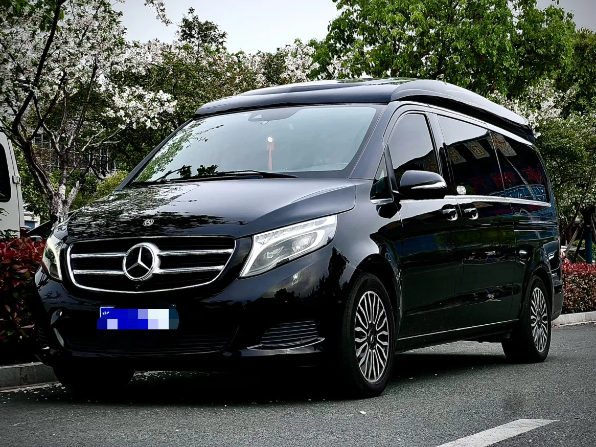 Mercedes-Benz Mercedes Benz V Class