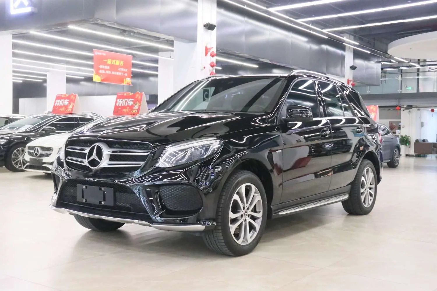 Mercedes-Benz GLE (Imported)