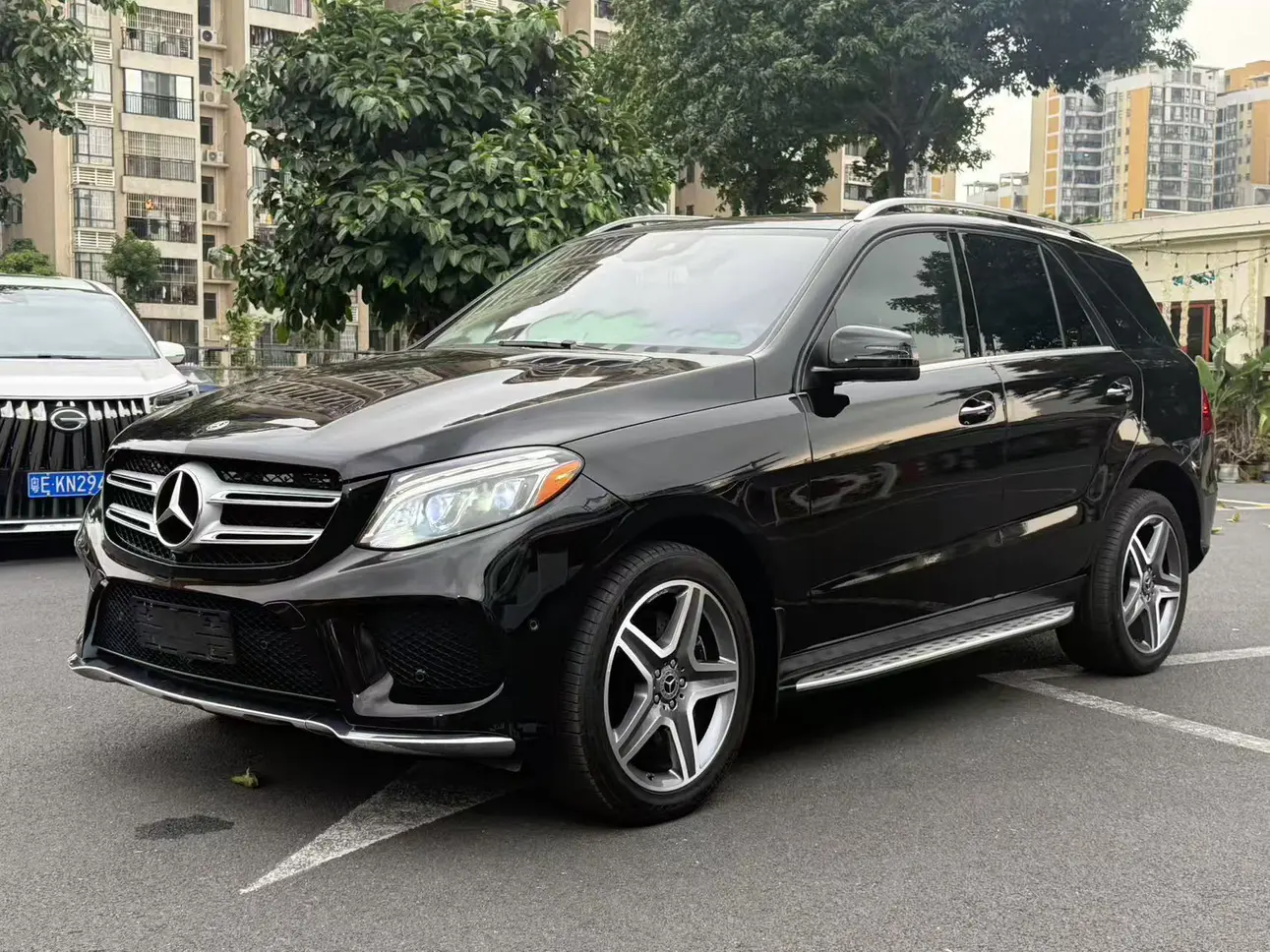 Mercedes-Benz GLE (Imported)