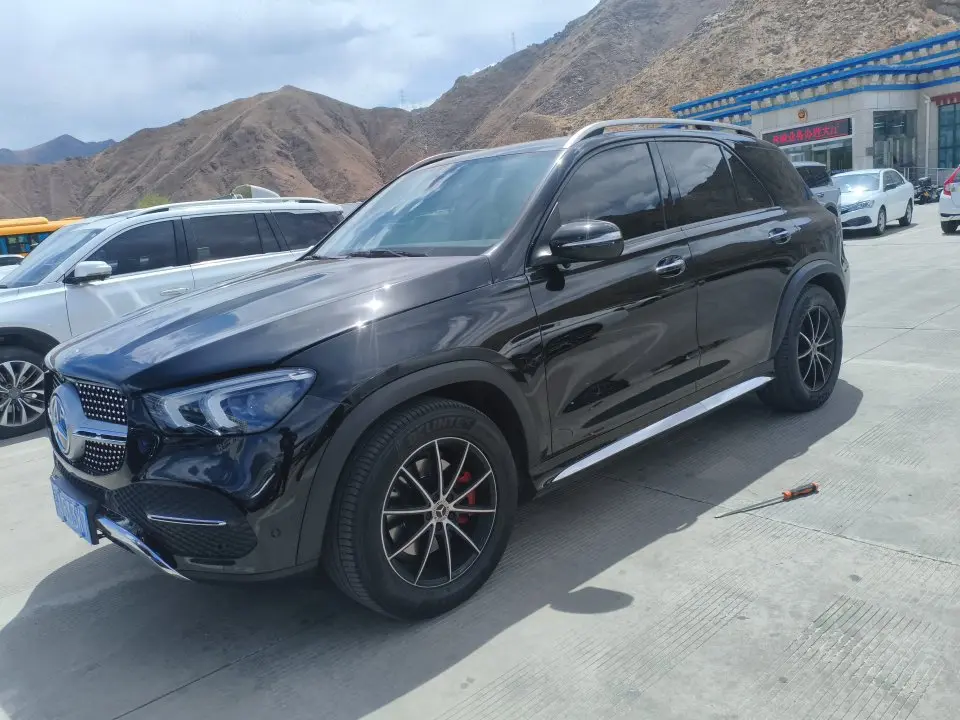 Mercedes-Benz GLE (Imported)