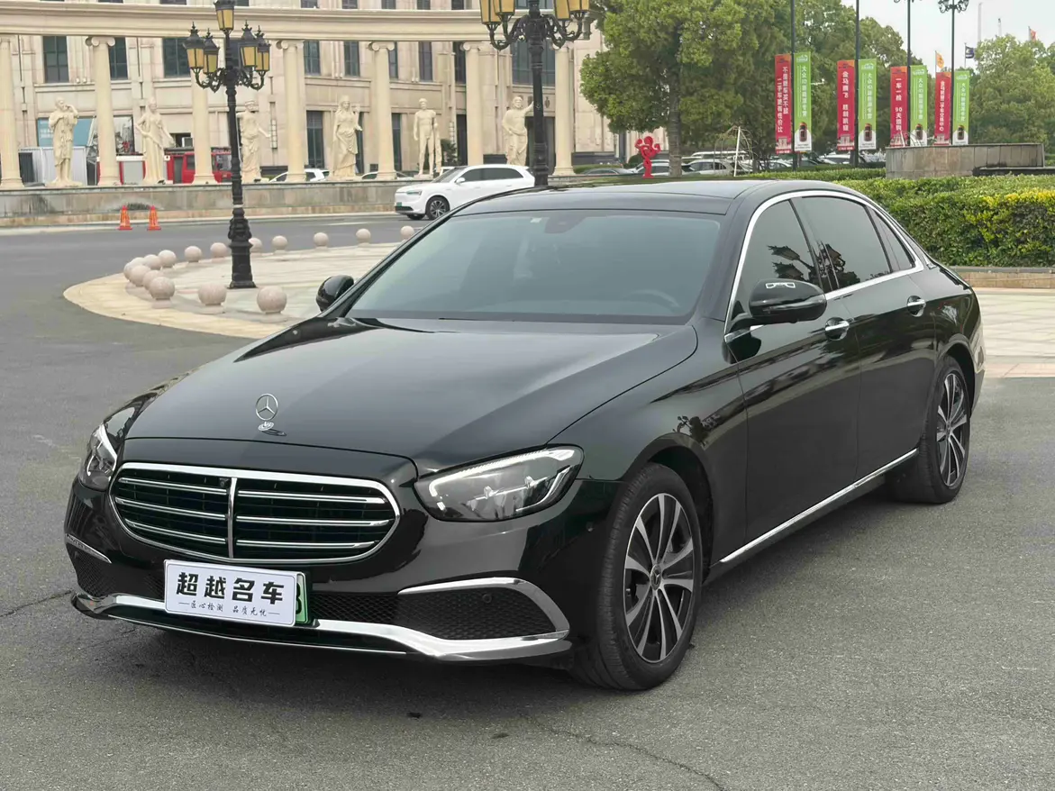 Mercedes-Benz E-Class PHEV