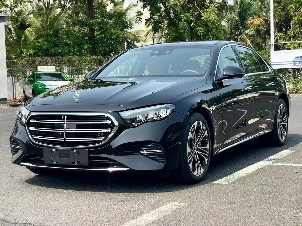 Mercedes-Benz E-Class PHEV