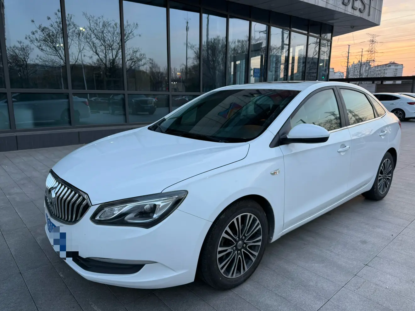 Buick Yinglang