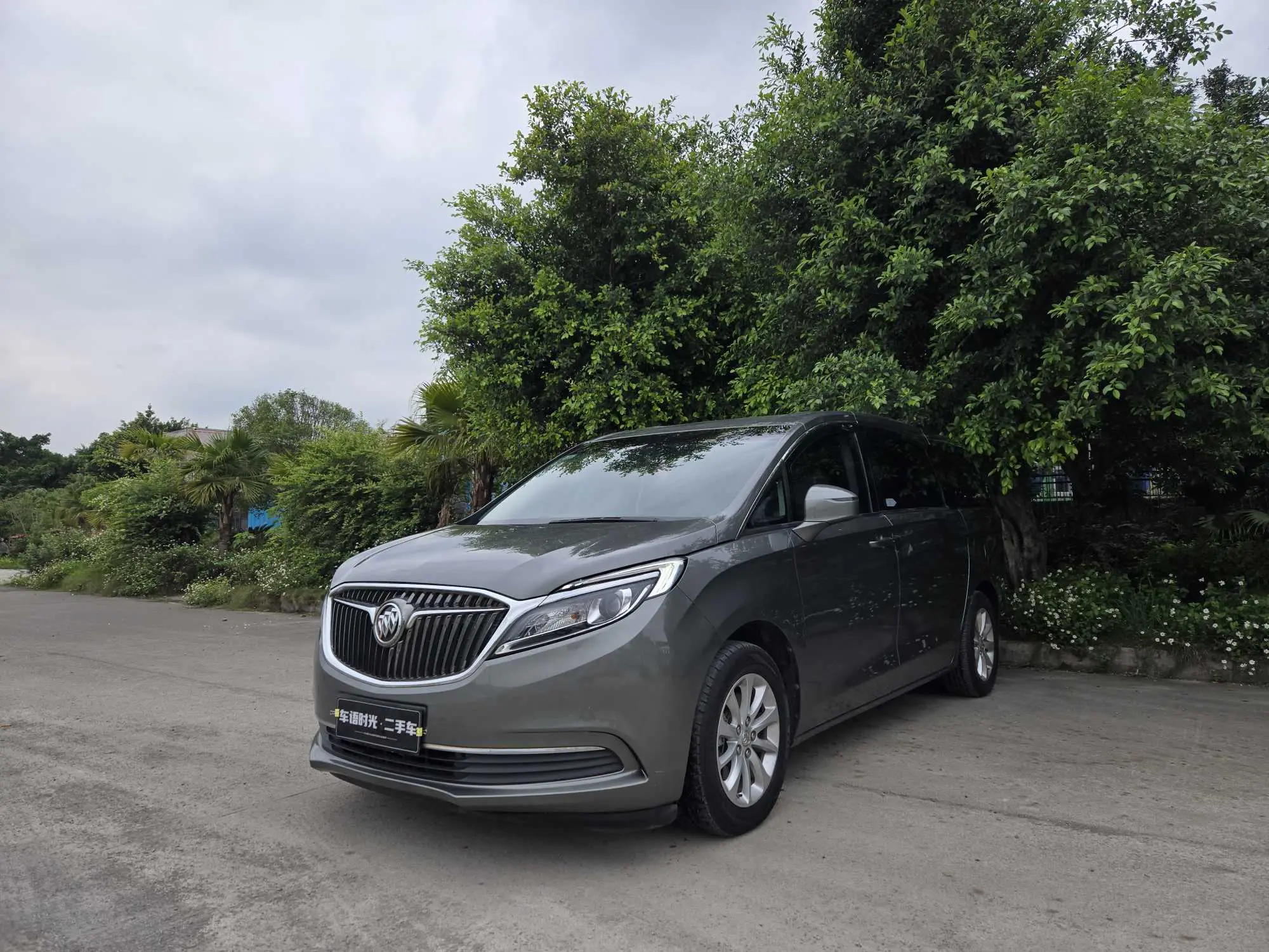 Buick GL8