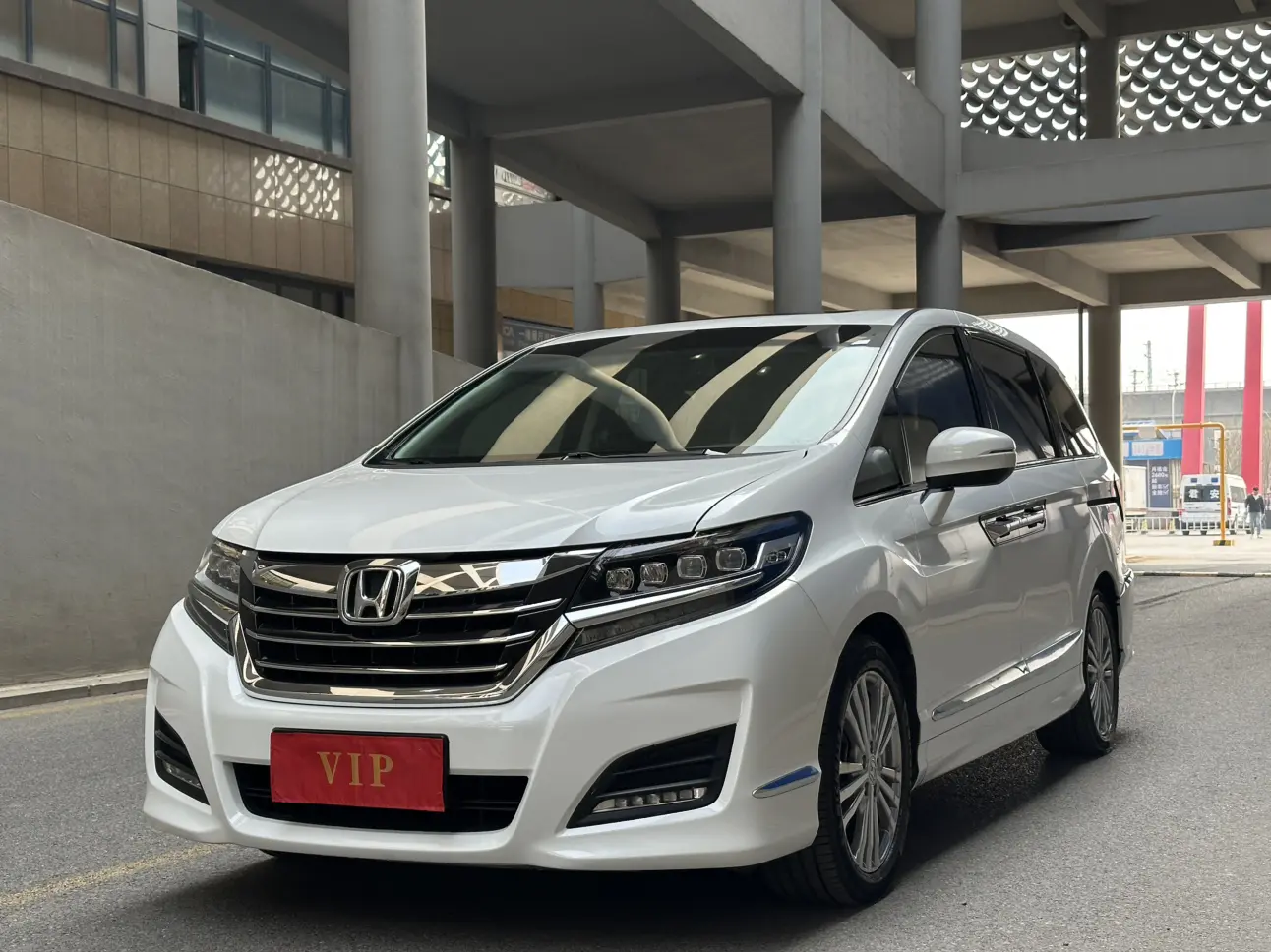 Honda Elysion