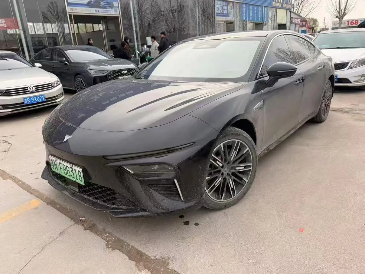 NETA Nezha S