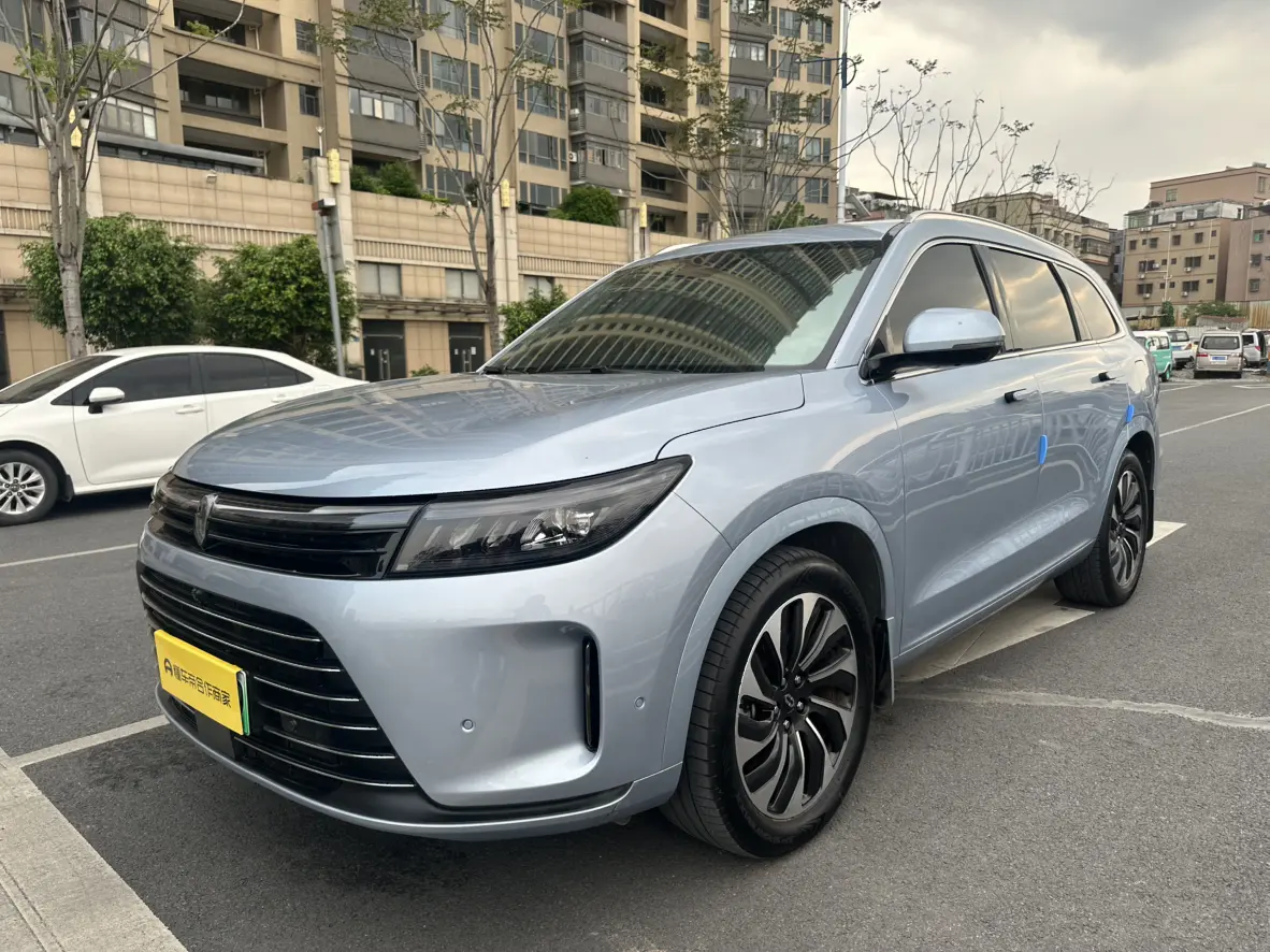 AITO M7