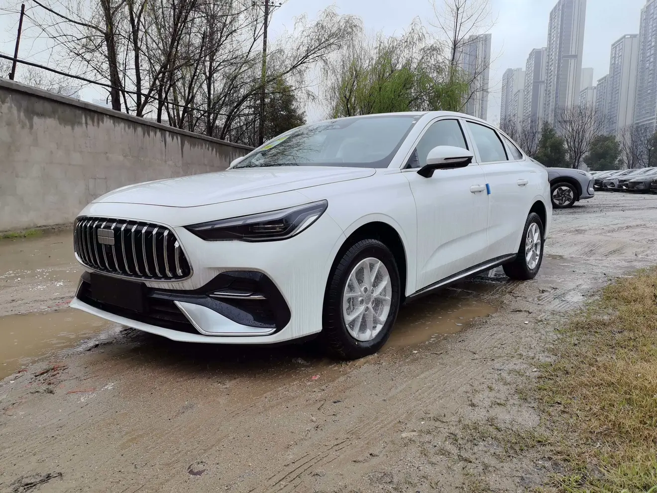 Geely Galaxy Star 6