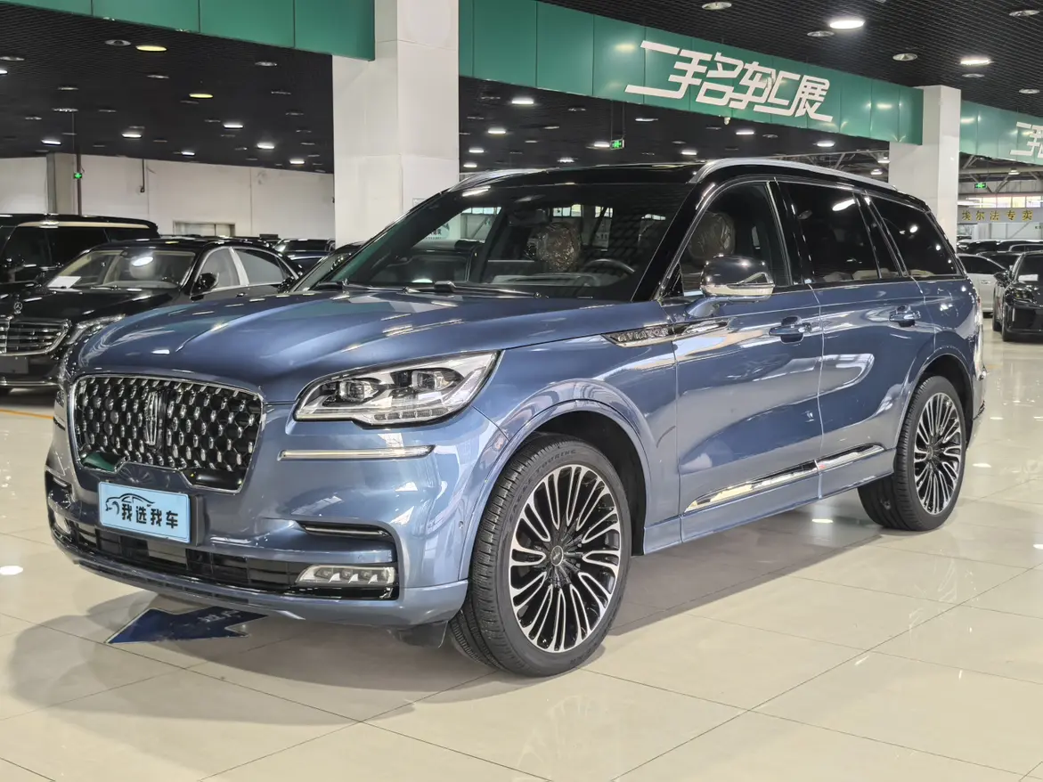 Lincoln Aviator
