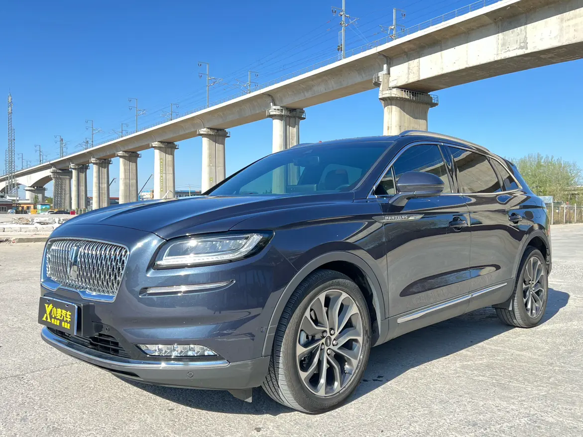 Lincoln Navigator