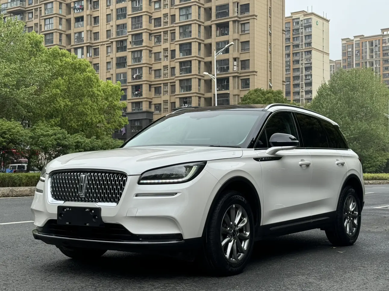 Lincoln Adventurer