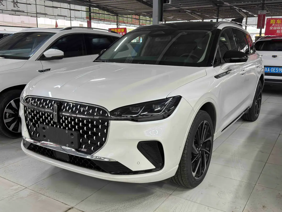 Lincoln Adventurer