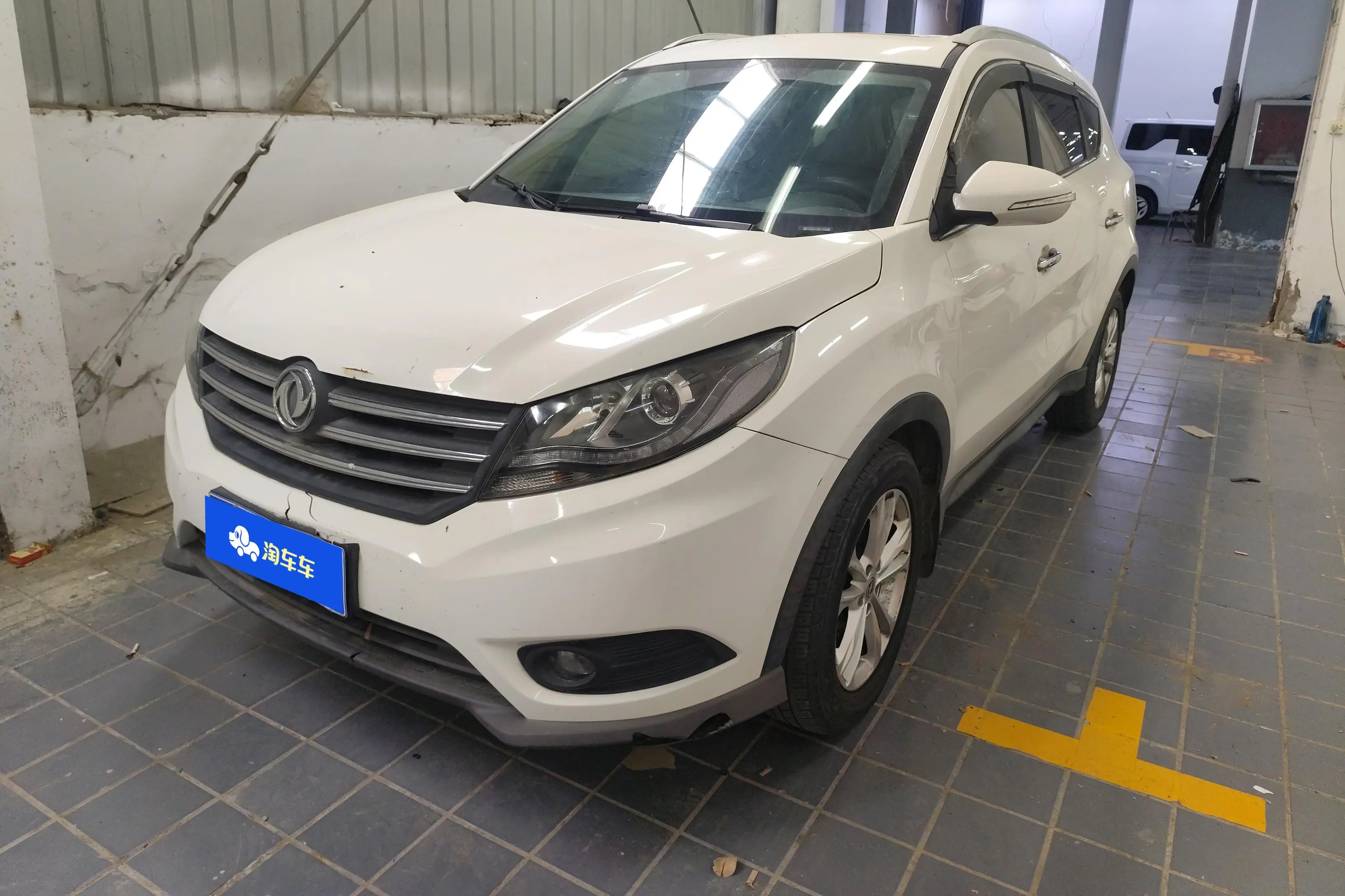 Dongfeng Fengon 580