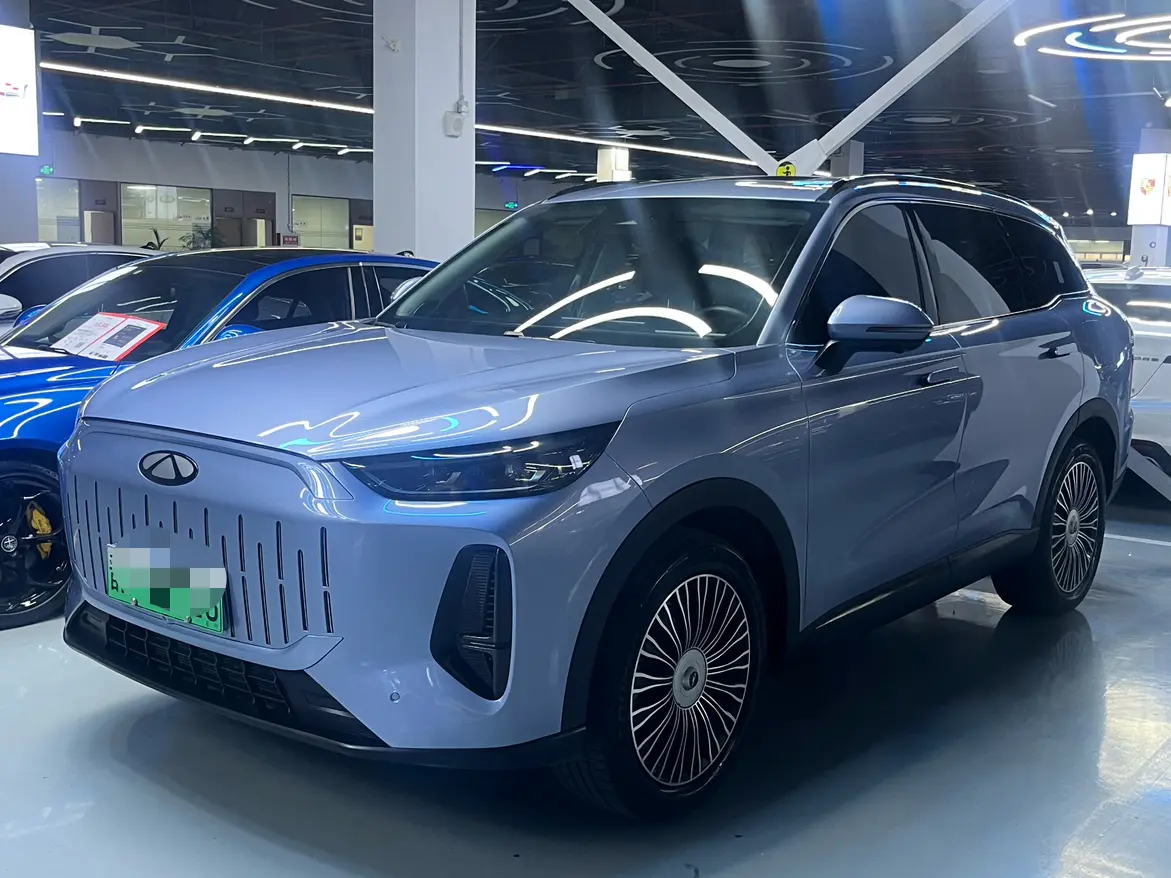 Chery Fengyun T9