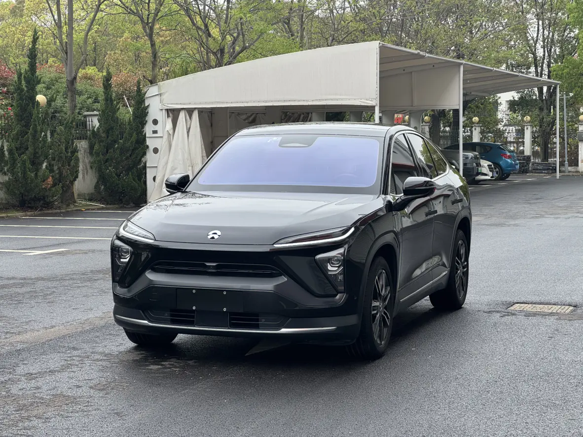 NIO EC6