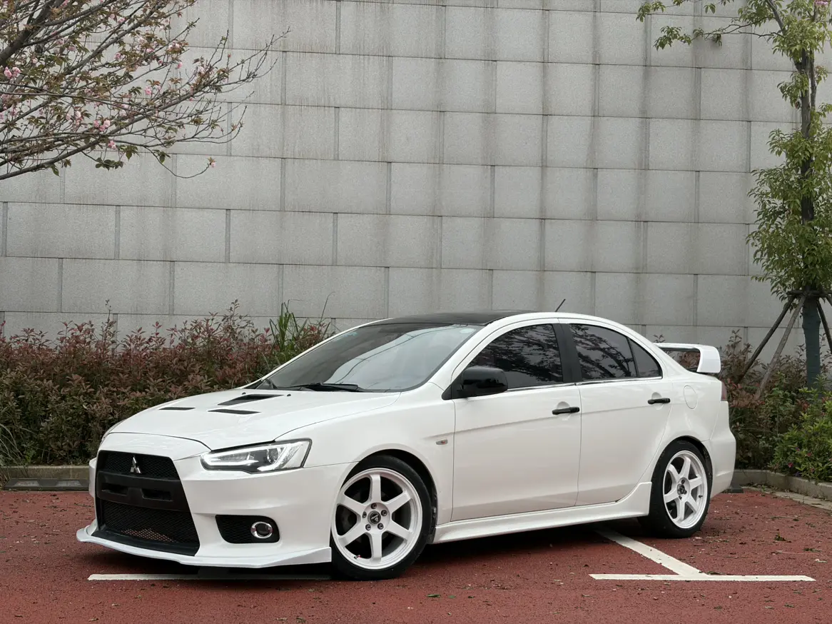 Mitsubishi Winged God