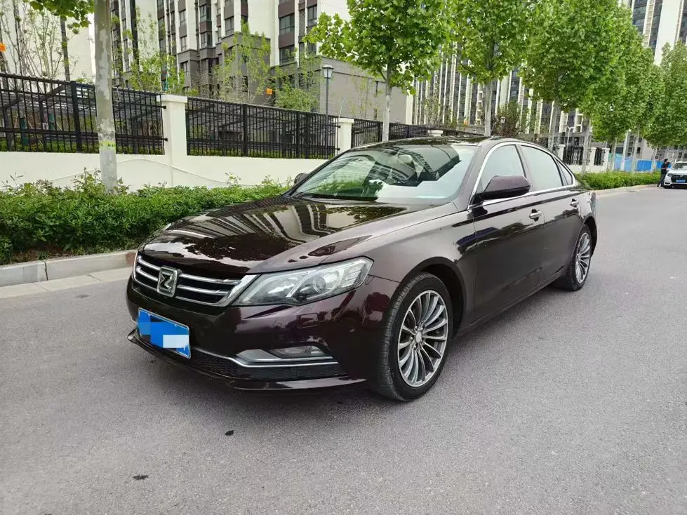 Zotye Z700