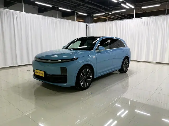 Lixiang L7
