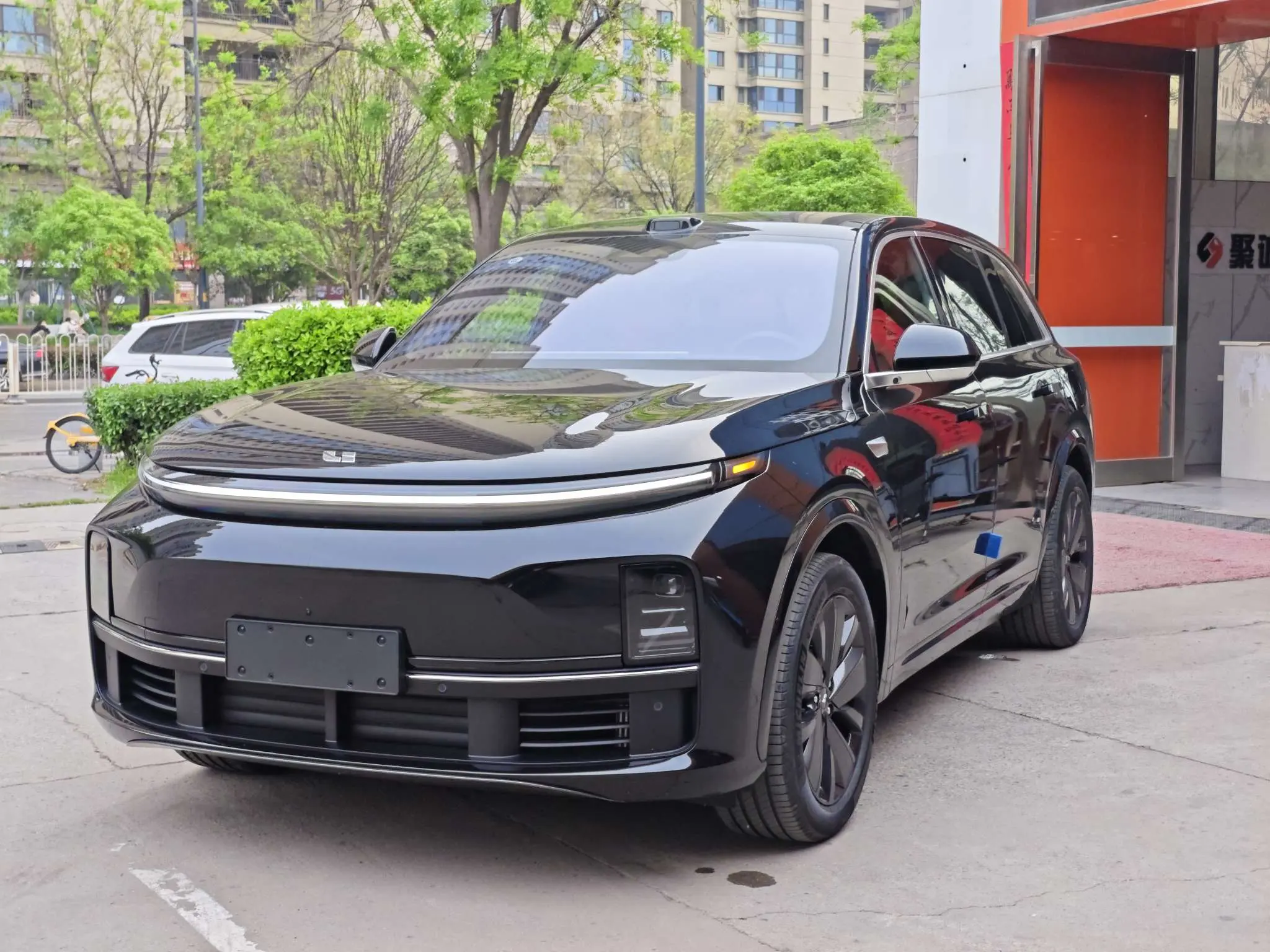 Lixiang L7